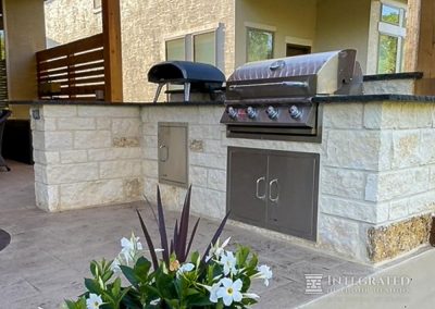 outdoor-kitchens-fireplaces-integrated-outdoor-designs (19)