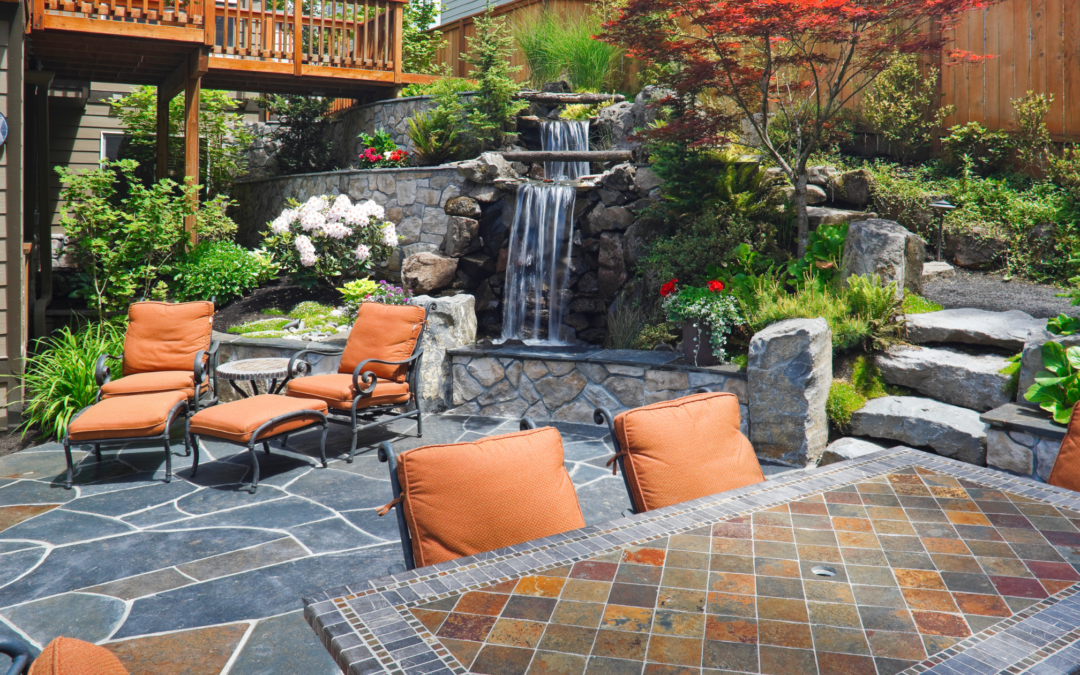 Transforming Your Backyard Oasis: A Guide to Custom Outdoor Living Spaces