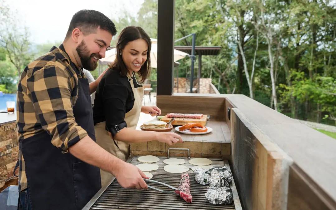 Customizing Your Outdoor Kitchen: Features to Consider for Your Lifestyle