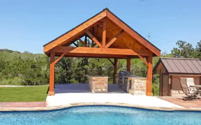 Poolside Perfection: Designing Luxurious Pool Areas in San Antonio