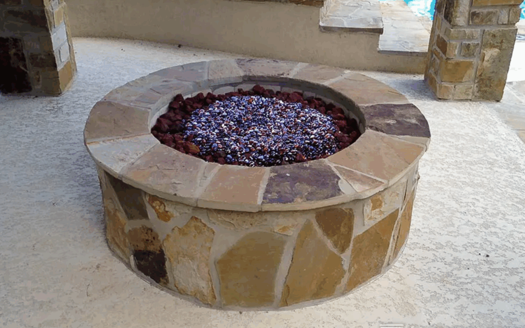 Wood-Burning vs. Gas Outdoor Fireplaces: Which Is Right for Your Home?